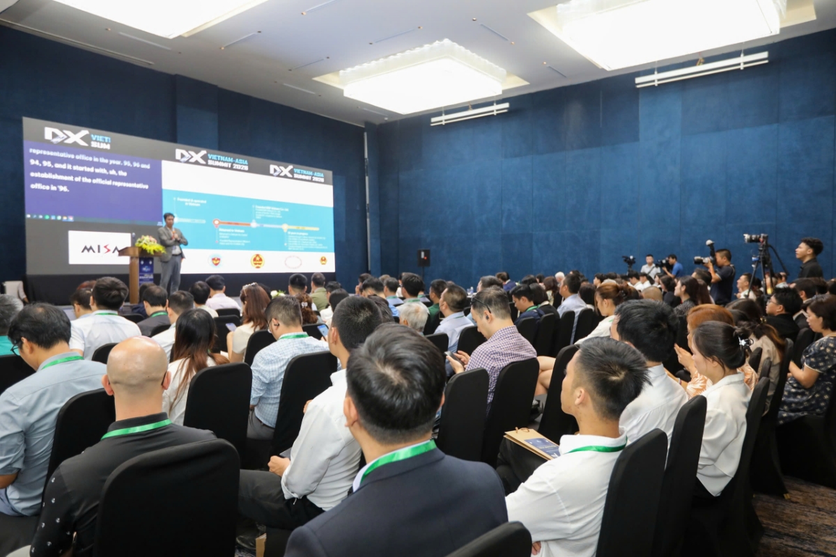 Doanh nghiệp công nghệ kiến tạo 