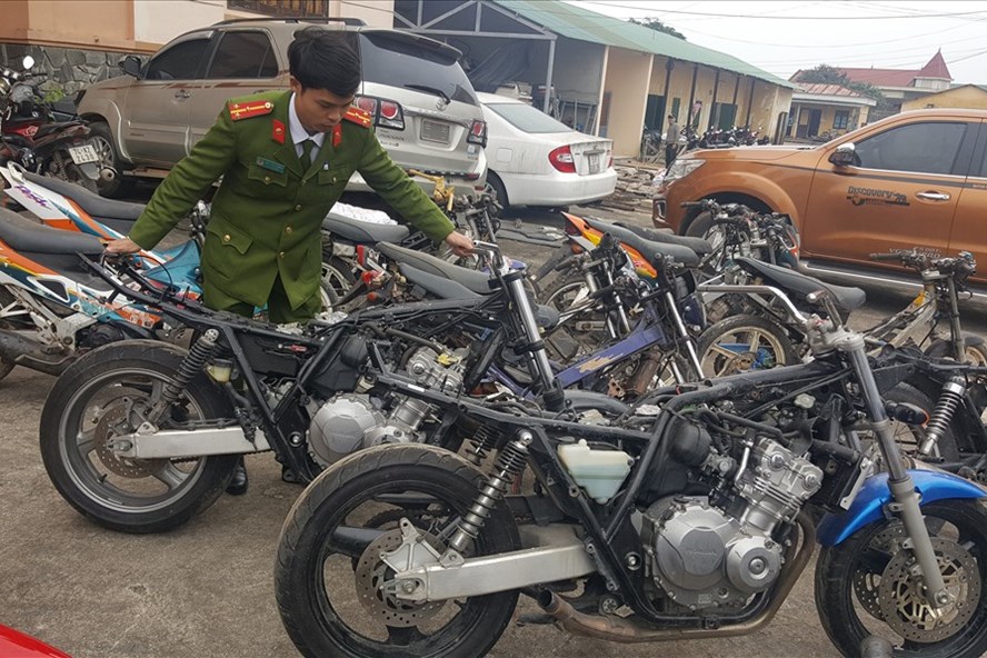 Quảng Trị phát hiện kho chứa nhiều xe môtô phân khối lớn không có giấy tờ hợp pháp